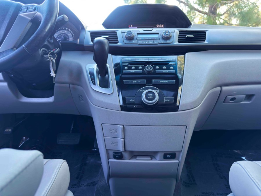 2012 Honda Odyssey 5dr EX-L, available for sale in Lake Forest, California | Pacific Green Line. Lake Forest, California 2012 Honda Odyssey 5dr EX-L, available for sale in Lake Forest, California | Pacific Green Line. Lake Forest, California