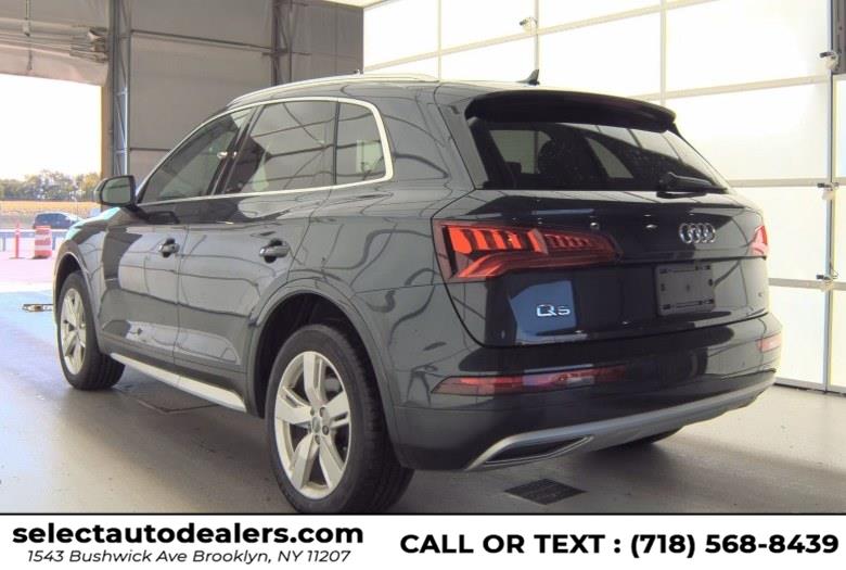 2019 Audi Q5 Premium Plus 45 TFSI quattro, available for sale in Brooklyn, New York | Select Auto Dealers Corp. Brooklyn, New York 2019 Audi Q5 Premium Plus 45 TFSI quattro, available for sale in Brooklyn, New York | Select Auto Dealers Corp. Brooklyn, New York