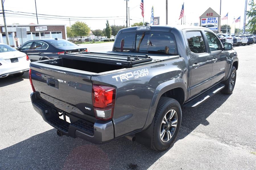 2018 Toyota Tacoma DOUBLE CAB, available for sale in Patchogue, New York | 112 Auto Plaza. Patchogue, New York 2018 Toyota Tacoma DOUBLE CAB, available for sale in Patchogue, New York | 112 Auto Plaza. Patchogue, New York