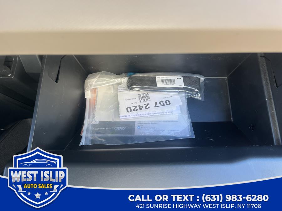 2022 Ford Bronco Wildtrak 4 Door Advanced 4x4, available for sale in West Islip, New York | West Islip Auto Sales. West Islip, New York 2022 Ford Bronco Wildtrak 4 Door Advanced 4x4, available for sale in West Islip, New York | West Islip Auto Sales. West Islip, New York