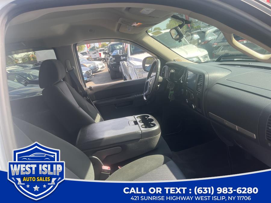 2012 Chevrolet Silverado 1500 4WD Crew Cab 143.5" LT, available for sale in West Islip, New York | West Islip Auto Sales. West Islip, New York 2012 Chevrolet Silverado 1500 4WD Crew Cab 143.5" LT, available for sale in West Islip, New York | West Islip Auto Sales. West Islip, New York