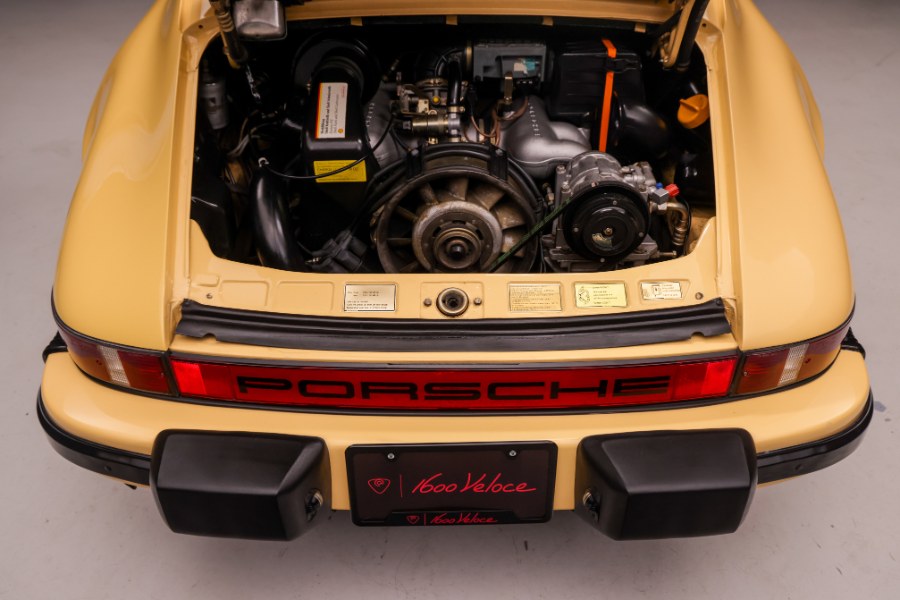 1986 Porsche 911 Carrera, available for sale in North Salem, New York | Meccanic Shop North Inc. North Salem, New York 1986 Porsche 911 Carrera, available for sale in North Salem, New York | Meccanic Shop North Inc. North Salem, New York