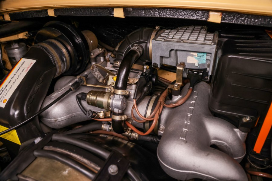 1986 Porsche 911 Carrera, available for sale in North Salem, New York | Meccanic Shop North Inc. North Salem, New York 1986 Porsche 911 Carrera, available for sale in North Salem, New York | Meccanic Shop North Inc. North Salem, New York
