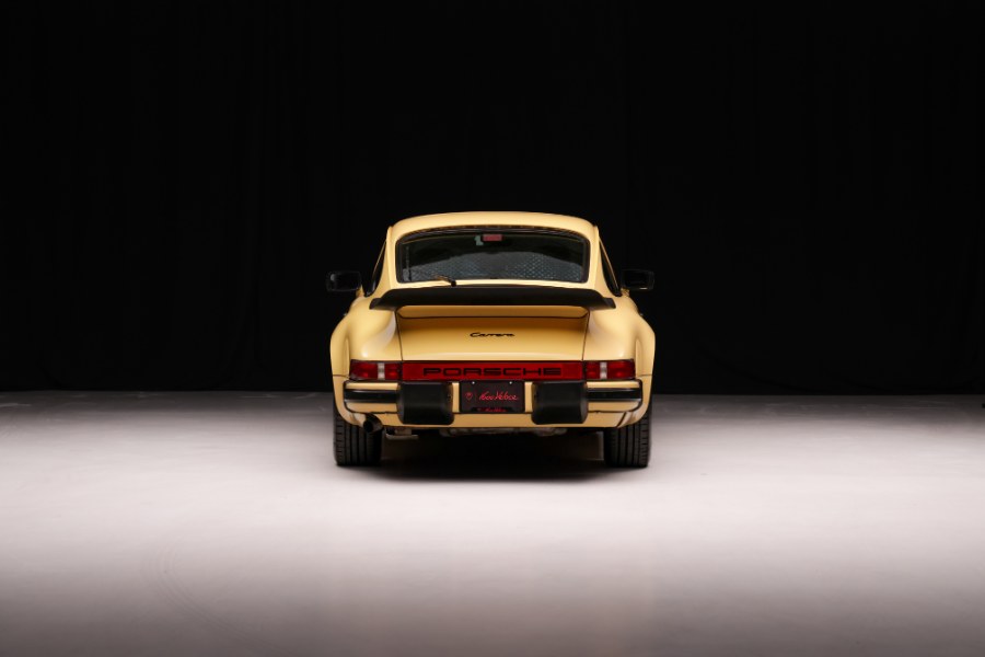 1986 Porsche 911 Carrera, available for sale in North Salem, New York | Meccanic Shop North Inc. North Salem, New York 1986 Porsche 911 Carrera, available for sale in North Salem, New York | Meccanic Shop North Inc. North Salem, New York