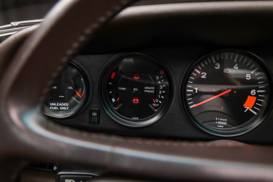 1986 Porsche 911 Carrera, available for sale in North Salem, New York | Meccanic Shop North Inc. North Salem, New York 1986 Porsche 911 Carrera, available for sale in North Salem, New York | Meccanic Shop North Inc. North Salem, New York