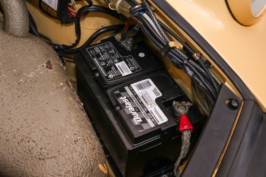 1986 Porsche 911 Carrera, available for sale in North Salem, New York | Meccanic Shop North Inc. North Salem, New York 1986 Porsche 911 Carrera, available for sale in North Salem, New York | Meccanic Shop North Inc. North Salem, New York