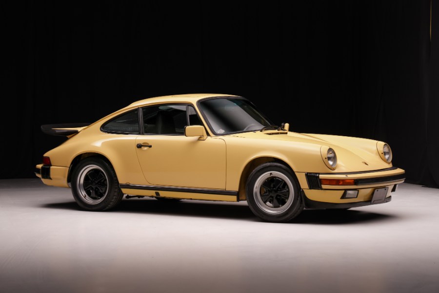 1986 Porsche 911 Carrera, available for sale in North Salem, New York | Meccanic Shop North Inc. North Salem, New York 1986 Porsche 911 Carrera, available for sale in North Salem, New York | Meccanic Shop North Inc. North Salem, New York
