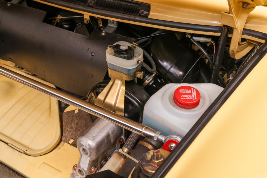 1986 Porsche 911 Carrera, available for sale in North Salem, New York | Meccanic Shop North Inc. North Salem, New York 1986 Porsche 911 Carrera, available for sale in North Salem, New York | Meccanic Shop North Inc. North Salem, New York