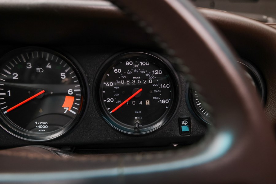 1986 Porsche 911 Carrera, available for sale in North Salem, New York | Meccanic Shop North Inc. North Salem, New York 1986 Porsche 911 Carrera, available for sale in North Salem, New York | Meccanic Shop North Inc. North Salem, New York