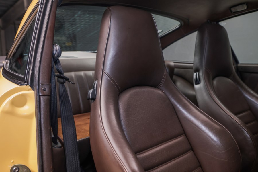 1986 Porsche 911 Carrera, available for sale in North Salem, New York | Meccanic Shop North Inc. North Salem, New York 1986 Porsche 911 Carrera, available for sale in North Salem, New York | Meccanic Shop North Inc. North Salem, New York