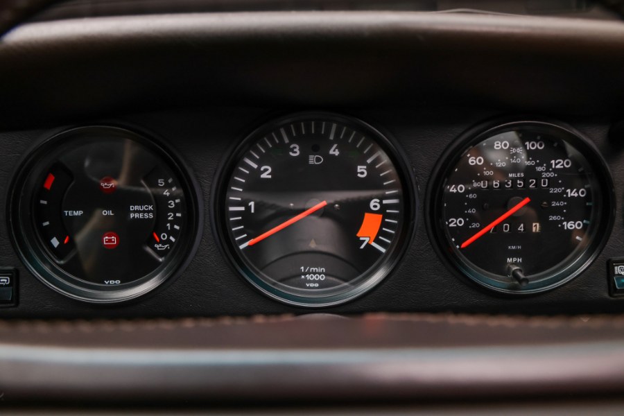 1986 Porsche 911 Carrera, available for sale in North Salem, New York | Meccanic Shop North Inc. North Salem, New York 1986 Porsche 911 Carrera, available for sale in North Salem, New York | Meccanic Shop North Inc. North Salem, New York