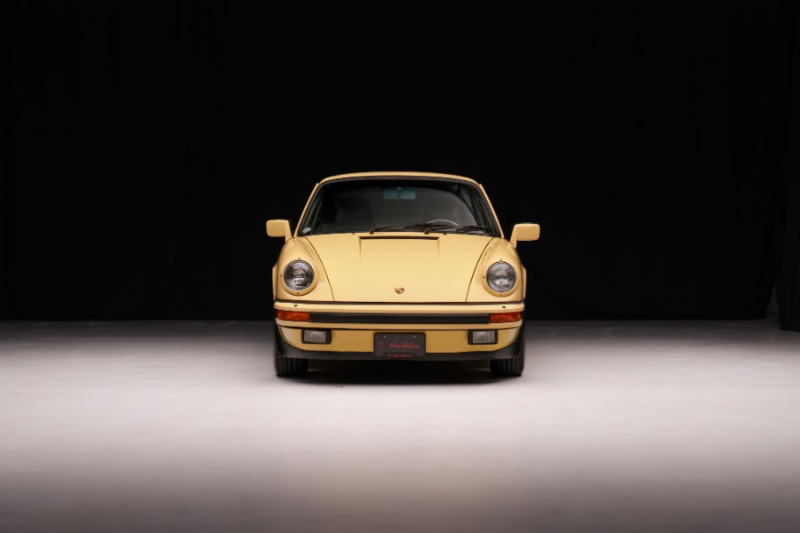 1986 Porsche 911 Carrera, available for sale in North Salem, New York | Meccanic Shop North Inc. North Salem, New York 1986 Porsche 911 Carrera, available for sale in North Salem, New York | Meccanic Shop North Inc. North Salem, New York