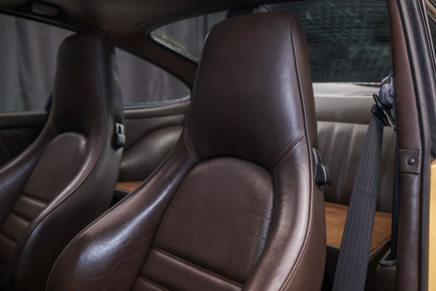 1986 Porsche 911 Carrera, available for sale in North Salem, New York | Meccanic Shop North Inc. North Salem, New York 1986 Porsche 911 Carrera, available for sale in North Salem, New York | Meccanic Shop North Inc. North Salem, New York