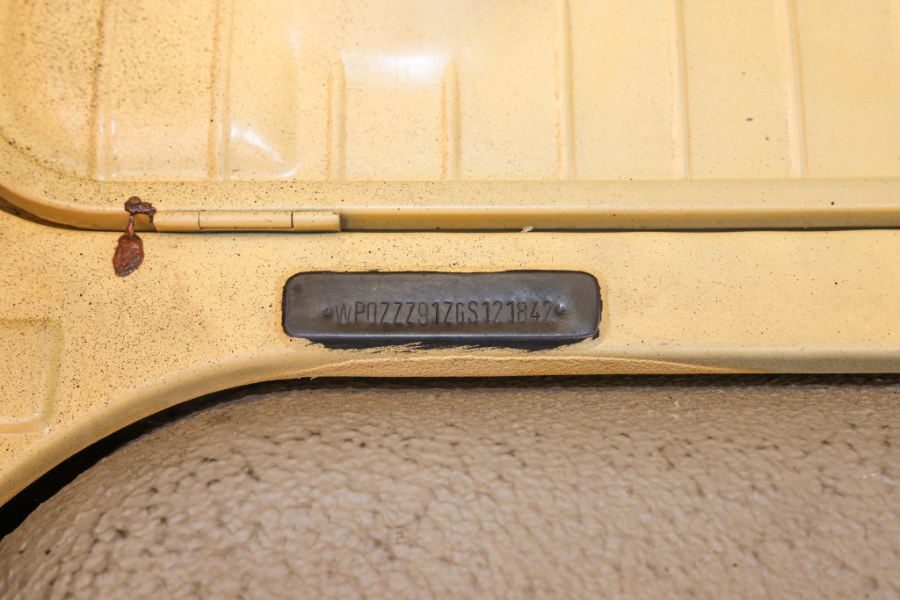 1986 Porsche 911 Carrera, available for sale in North Salem, New York | Meccanic Shop North Inc. North Salem, New York 1986 Porsche 911 Carrera, available for sale in North Salem, New York | Meccanic Shop North Inc. North Salem, New York
