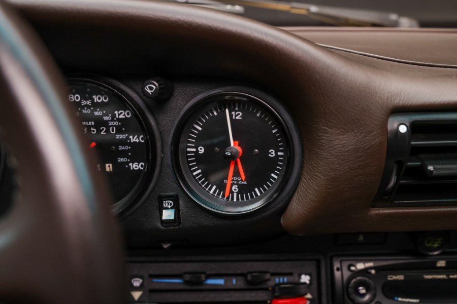 1986 Porsche 911 Carrera, available for sale in North Salem, New York | Meccanic Shop North Inc. North Salem, New York 1986 Porsche 911 Carrera, available for sale in North Salem, New York | Meccanic Shop North Inc. North Salem, New York