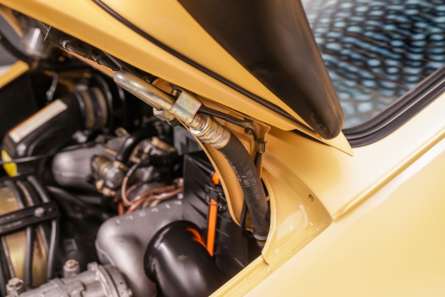 1986 Porsche 911 Carrera, available for sale in North Salem, New York | Meccanic Shop North Inc. North Salem, New York 1986 Porsche 911 Carrera, available for sale in North Salem, New York | Meccanic Shop North Inc. North Salem, New York