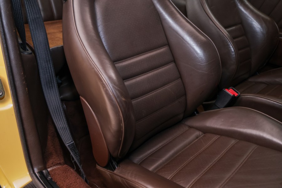 1986 Porsche 911 Carrera, available for sale in North Salem, New York | Meccanic Shop North Inc. North Salem, New York 1986 Porsche 911 Carrera, available for sale in North Salem, New York | Meccanic Shop North Inc. North Salem, New York