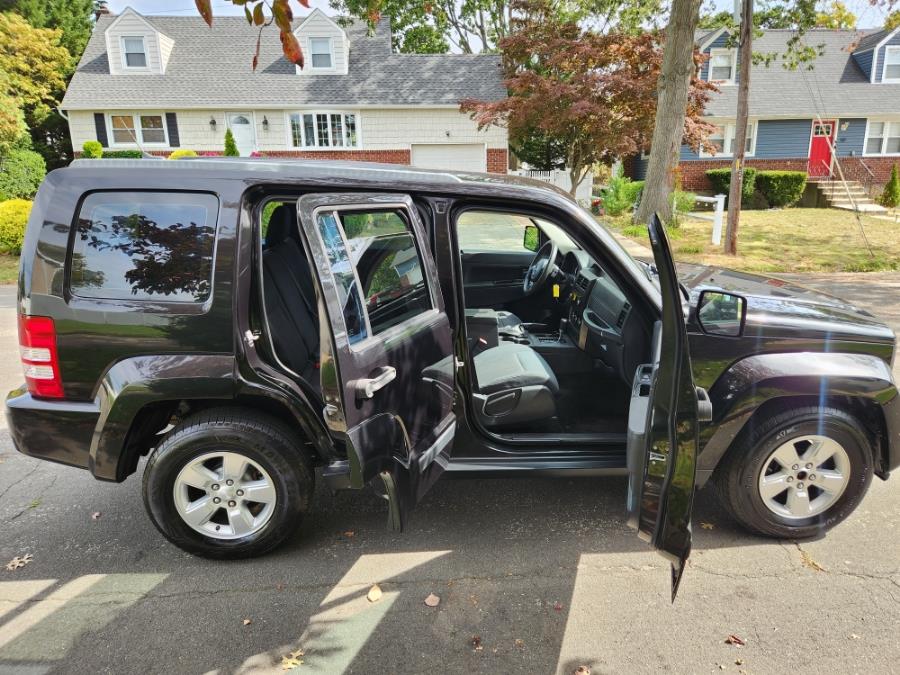 2012 Jeep Liberty 4WD 4dr Sport, available for sale in West Babylon, New York | SGM Auto Sales. West Babylon, New York 2012 Jeep Liberty 4WD 4dr Sport, available for sale in West Babylon, New York | SGM Auto Sales. West Babylon, New York
