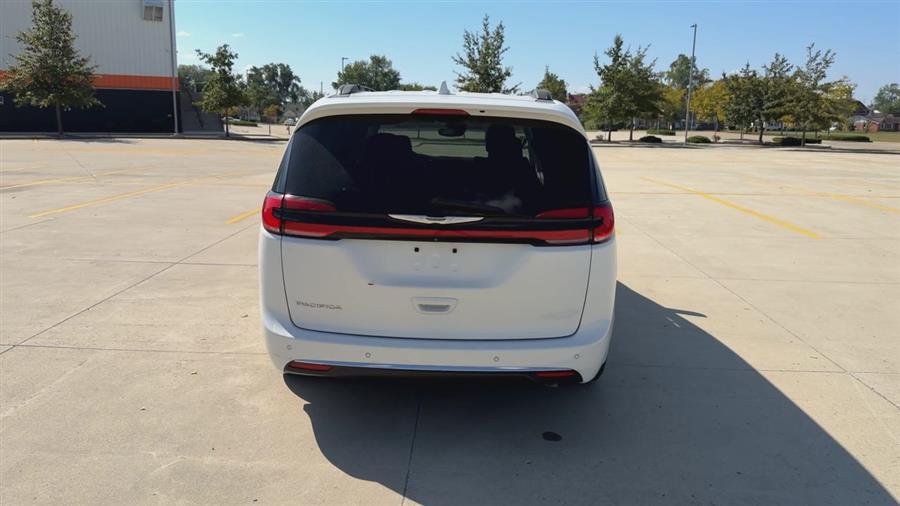 2021 Chrysler Pacifica Touring L, available for sale in Elida, Ohio | Josh's All Under Ten LLC. Elida, Ohio 2021 Chrysler Pacifica Touring L, available for sale in Elida, Ohio | Josh's All Under Ten LLC. Elida, Ohio