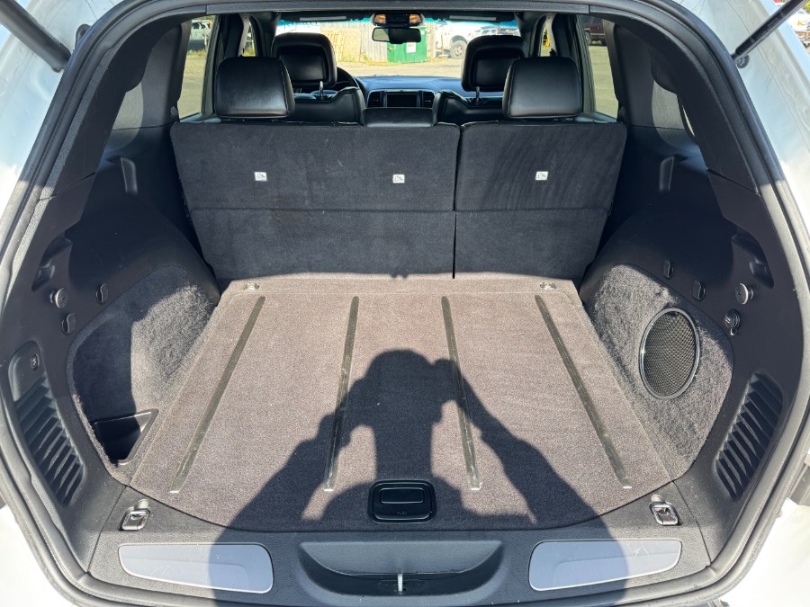 2015 Jeep Grand Cherokee 4WD 4dr Overland, available for sale in Ortonville, Michigan | Marsh Auto Sales LLC. Ortonville, Michigan 2015 Jeep Grand Cherokee 4WD 4dr Overland, available for sale in Ortonville, Michigan | Marsh Auto Sales LLC. Ortonville, Michigan