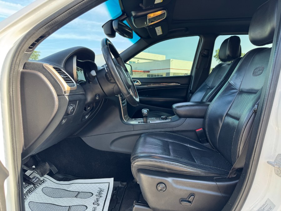 2015 Jeep Grand Cherokee 4WD 4dr Overland, available for sale in Ortonville, Michigan | Marsh Auto Sales LLC. Ortonville, Michigan 2015 Jeep Grand Cherokee 4WD 4dr Overland, available for sale in Ortonville, Michigan | Marsh Auto Sales LLC. Ortonville, Michigan
