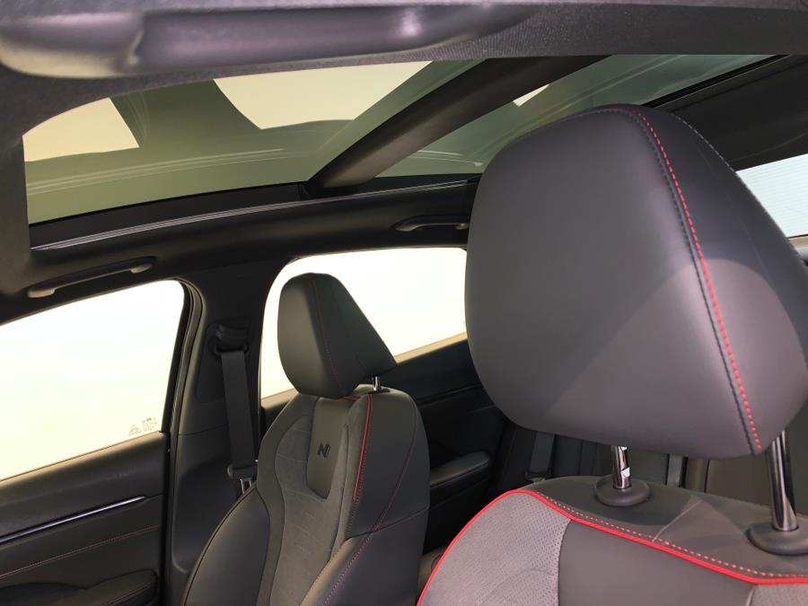 2022 Hyundai Sonata N Line photo 18