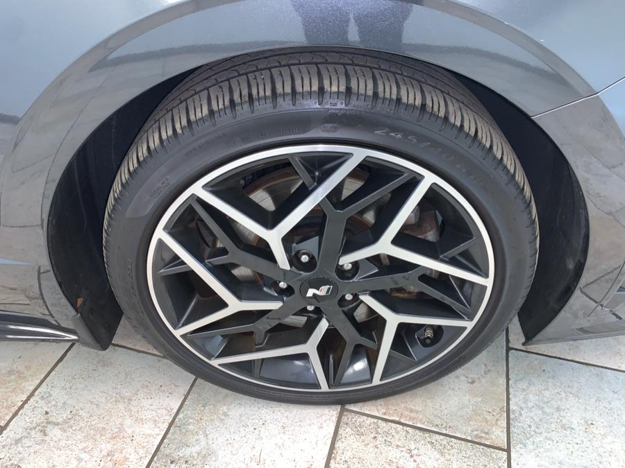 2022 Hyundai Sonata N Line photo 9
