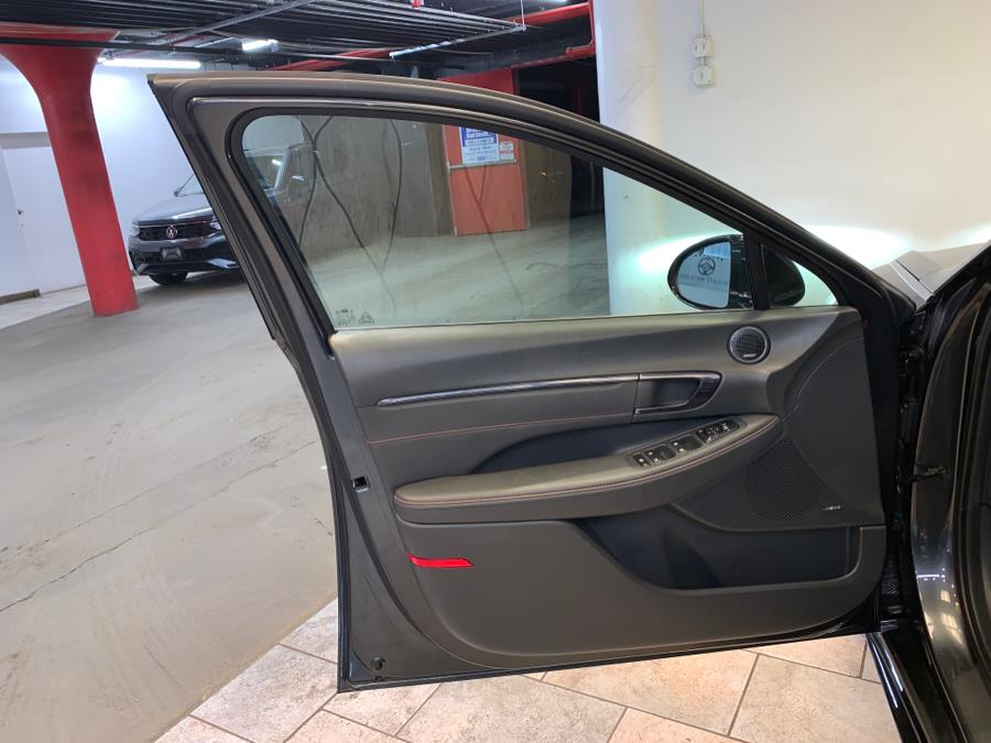 2022 Hyundai Sonata N Line photo 13