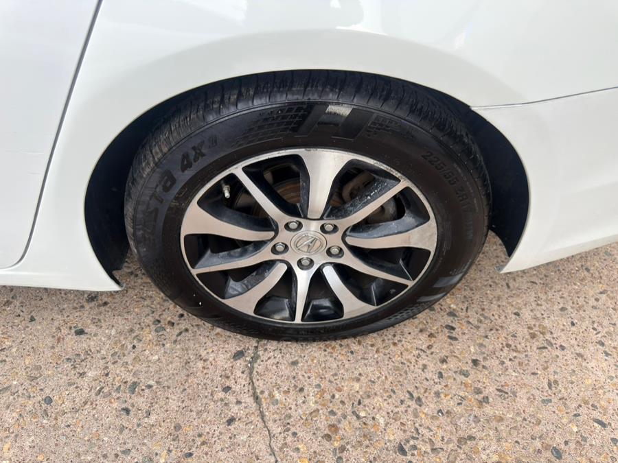 2015 Acura TLX Base photo 23