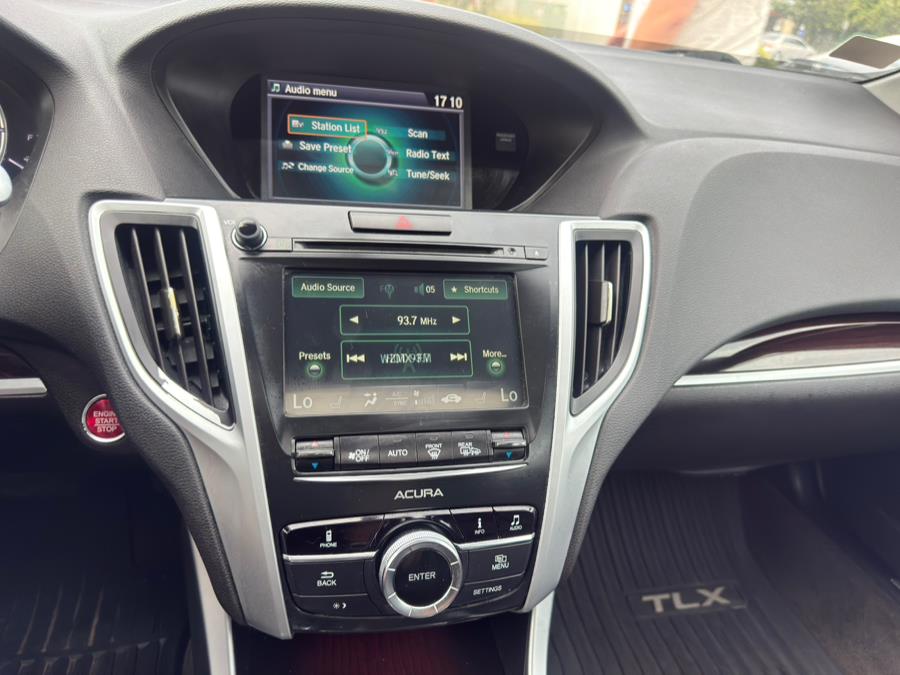2015 Acura TLX Base photo 20