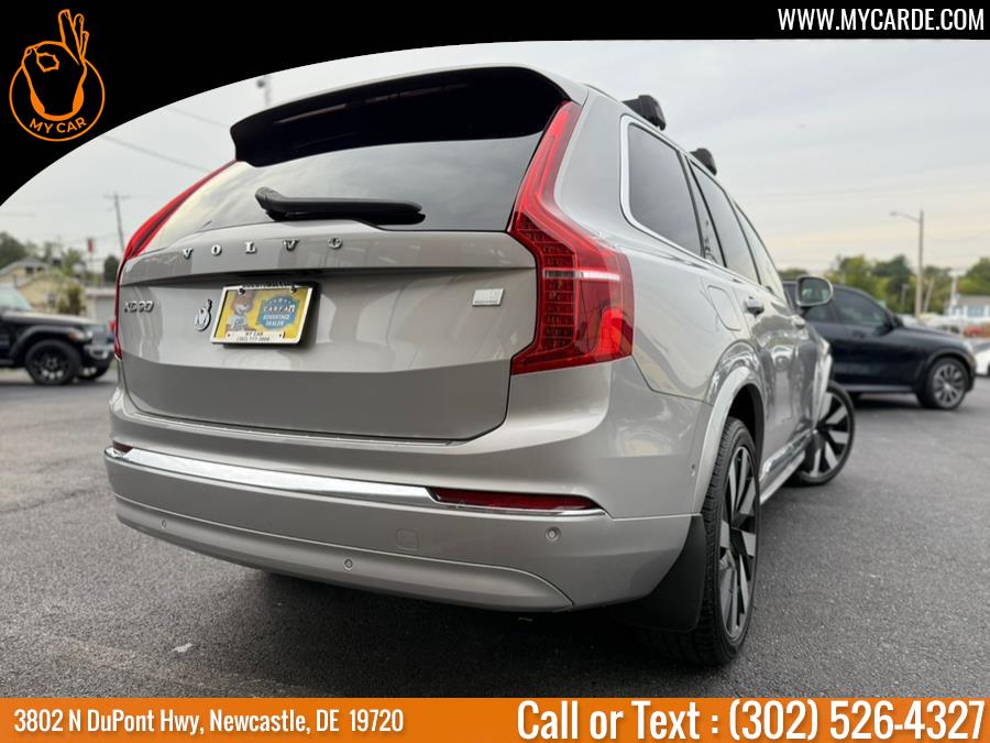 2023 Volvo XC90 Recharge T8 Ultimate photo 3