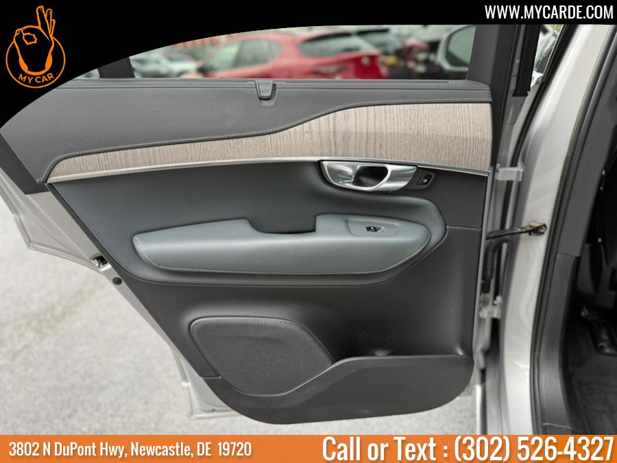2023 Volvo XC90 Recharge T8 Ultimate photo 19