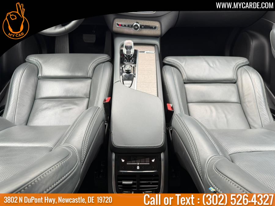 2023 Volvo XC90 Recharge T8 Ultimate photo 29