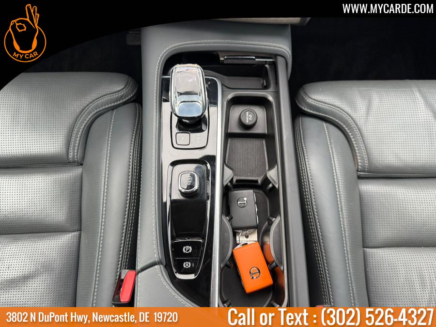 2023 Volvo XC90 Recharge T8 Ultimate photo 31