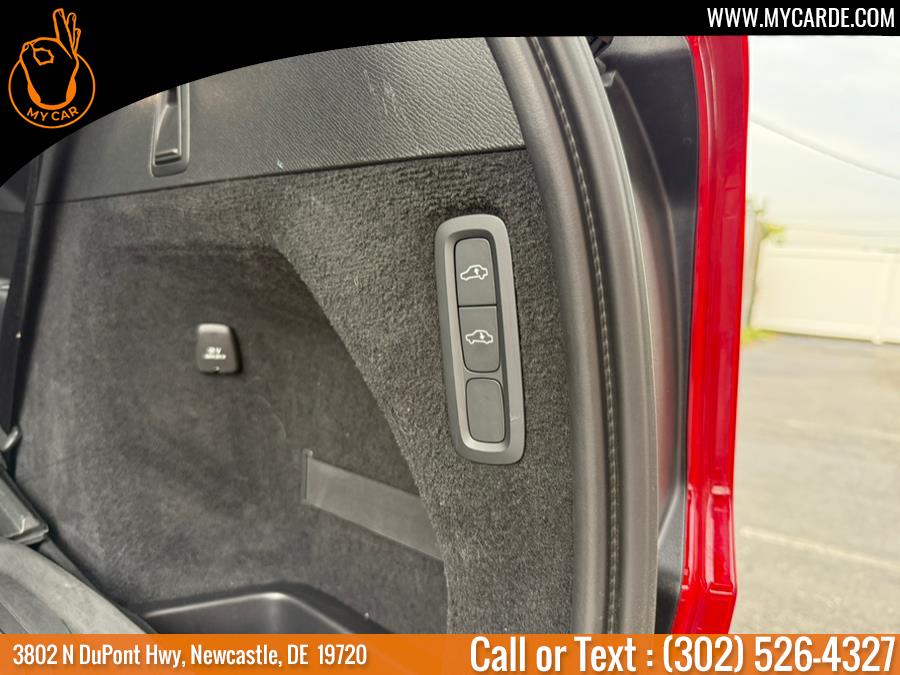 2023 Volvo XC90 Recharge T8 Ultimate photo 8