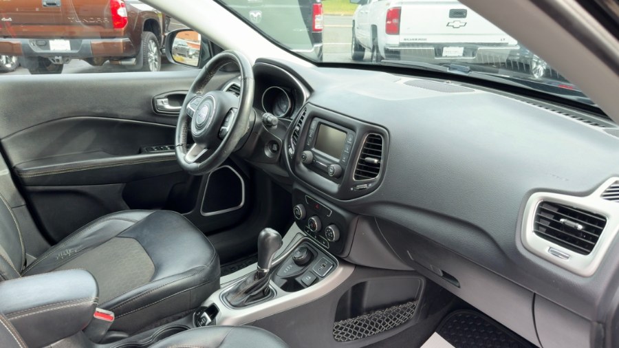 2017 Jeep Compass Latitude 4x4, available for sale in Waterbury, Connecticut | West End Automotive Center. Waterbury, Connecticut 2017 Jeep Compass Latitude 4x4, available for sale in Waterbury, Connecticut | West End Automotive Center. Waterbury, Connecticut