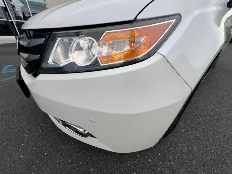 2014 Honda Odyssey 5dr Touring Elite, available for sale in Lodi, New Jersey | Route 46 Auto Sales Inc. Lodi, New Jersey 2014 Honda Odyssey 5dr Touring Elite, available for sale in Lodi, New Jersey | Route 46 Auto Sales Inc. Lodi, New Jersey
