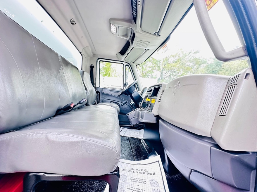 2018 INTERNATIONAL 4300 26 FEET DRY BOX  + CUMMINS  + LIFT GATE + NO CDL, available for sale in South Amboy, New Jersey | NJ Truck Spot. South Amboy, New Jersey 2018 INTERNATIONAL 4300 26 FEET DRY BOX  + CUMMINS  + LIFT GATE + NO CDL, available for sale in South Amboy, New Jersey | NJ Truck Spot. South Amboy, New Jersey