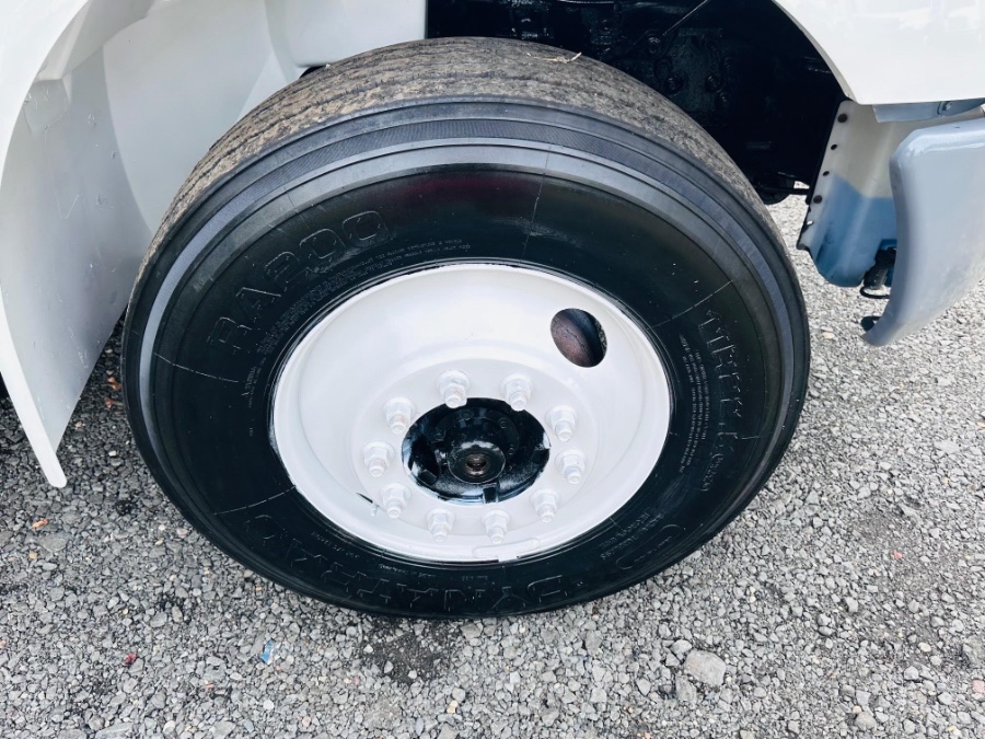 2018 INTERNATIONAL 4300 26 FEET DRY BOX  + CUMMINS  + LIFT GATE + NO CDL, available for sale in South Amboy, New Jersey | NJ Truck Spot. South Amboy, New Jersey 2018 INTERNATIONAL 4300 26 FEET DRY BOX  + CUMMINS  + LIFT GATE + NO CDL, available for sale in South Amboy, New Jersey | NJ Truck Spot. South Amboy, New Jersey