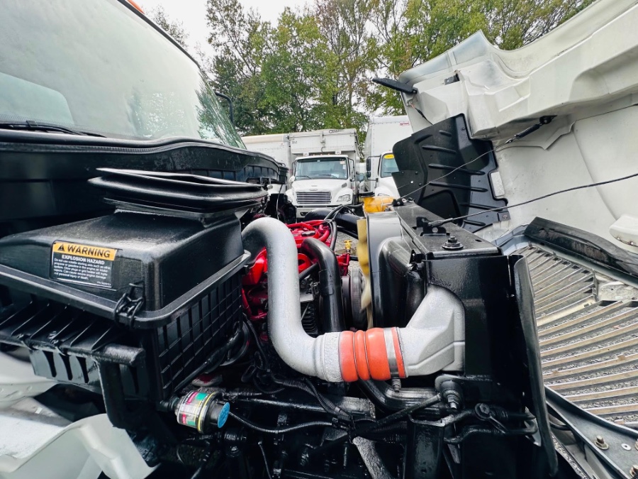 2018 INTERNATIONAL 4300 26 FEET DRY BOX  + CUMMINS  + LIFT GATE + NO CDL, available for sale in South Amboy, New Jersey | NJ Truck Spot. South Amboy, New Jersey 2018 INTERNATIONAL 4300 26 FEET DRY BOX  + CUMMINS  + LIFT GATE + NO CDL, available for sale in South Amboy, New Jersey | NJ Truck Spot. South Amboy, New Jersey