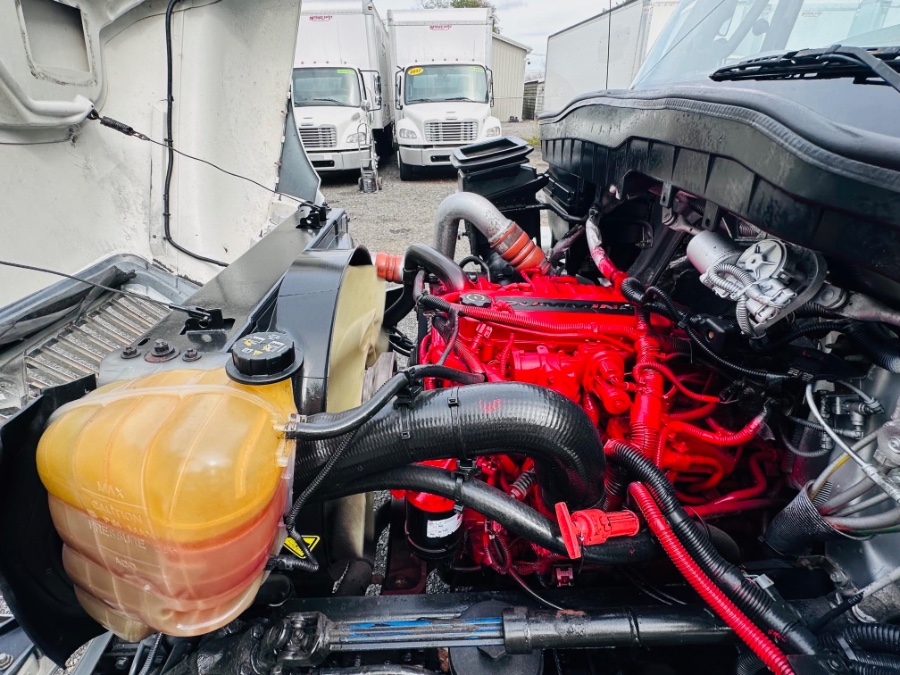 2018 INTERNATIONAL 4300 26 FEET DRY BOX  + CUMMINS  + LIFT GATE + NO CDL, available for sale in South Amboy, New Jersey | NJ Truck Spot. South Amboy, New Jersey 2018 INTERNATIONAL 4300 26 FEET DRY BOX  + CUMMINS  + LIFT GATE + NO CDL, available for sale in South Amboy, New Jersey | NJ Truck Spot. South Amboy, New Jersey