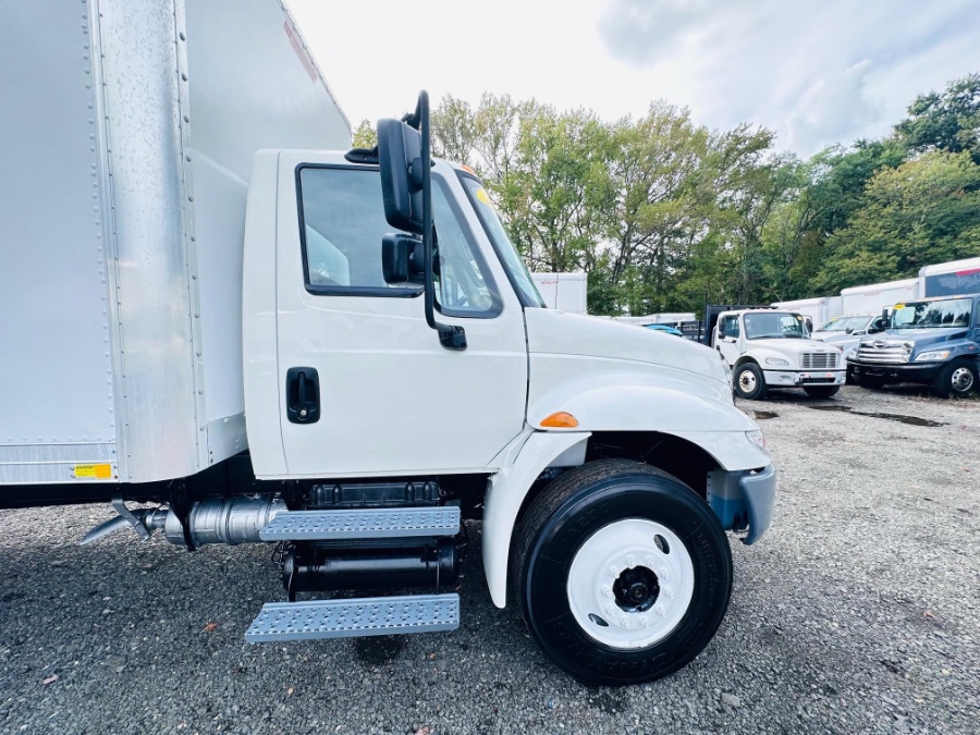 2018 INTERNATIONAL 4300 26 FEET DRY BOX  + CUMMINS  + LIFT GATE + NO CDL, available for sale in South Amboy, New Jersey | NJ Truck Spot. South Amboy, New Jersey 2018 INTERNATIONAL 4300 26 FEET DRY BOX  + CUMMINS  + LIFT GATE + NO CDL, available for sale in South Amboy, New Jersey | NJ Truck Spot. South Amboy, New Jersey
