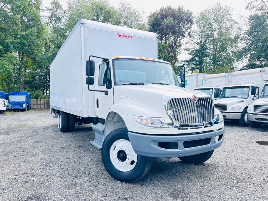 2018 International 4300 26 FEET DRY BOX  + CUMMINS  + LIFT GATE + NO CDL, available for sale in South Amboy, New Jersey | NJ Truck Spot. South Amboy, New Jersey 2018 International 4300 26 FEET DRY BOX  + CUMMINS  + LIFT GATE + NO CDL, available for sale in South Amboy, New Jersey | NJ Truck Spot. South Amboy, New Jersey