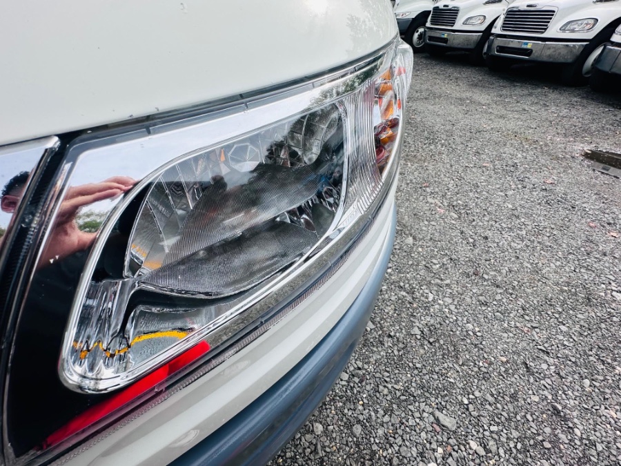 2018 International 4300 26 FEET DRY BOX  + CUMMINS  + LIFT GATE + NO CDL, available for sale in South Amboy, New Jersey | NJ Truck Spot. South Amboy, New Jersey 2018 International 4300 26 FEET DRY BOX  + CUMMINS  + LIFT GATE + NO CDL, available for sale in South Amboy, New Jersey | NJ Truck Spot. South Amboy, New Jersey