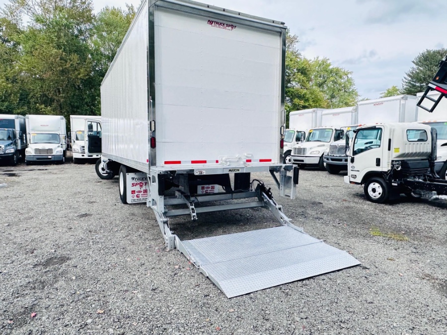 2018 International 4300 26 FEET DRY BOX  + CUMMINS  + LIFT GATE + NO CDL, available for sale in South Amboy, New Jersey | NJ Truck Spot. South Amboy, New Jersey 2018 International 4300 26 FEET DRY BOX  + CUMMINS  + LIFT GATE + NO CDL, available for sale in South Amboy, New Jersey | NJ Truck Spot. South Amboy, New Jersey
