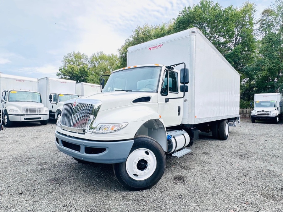 2018 International 4300 26 FEET DRY BOX  + CUMMINS  + LIFT GATE + NO CDL, available for sale in South Amboy, New Jersey | NJ Truck Spot. South Amboy, New Jersey 2018 International 4300 26 FEET DRY BOX  + CUMMINS  + LIFT GATE + NO CDL, available for sale in South Amboy, New Jersey | NJ Truck Spot. South Amboy, New Jersey