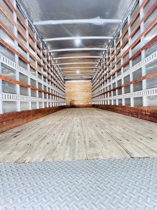 2018 International 4300 26 FEET DRY BOX  + CUMMINS  + LIFT GATE + NO CDL, available for sale in South Amboy, New Jersey | NJ Truck Spot. South Amboy, New Jersey 2018 International 4300 26 FEET DRY BOX  + CUMMINS  + LIFT GATE + NO CDL, available for sale in South Amboy, New Jersey | NJ Truck Spot. South Amboy, New Jersey