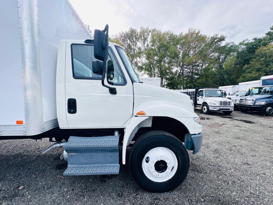 2018 International 4300 26 FEET DRY BOX  + CUMMINS  + LIFT GATE + NO CDL, available for sale in South Amboy, New Jersey | NJ Truck Spot. South Amboy, New Jersey 2018 International 4300 26 FEET DRY BOX  + CUMMINS  + LIFT GATE + NO CDL, available for sale in South Amboy, New Jersey | NJ Truck Spot. South Amboy, New Jersey
