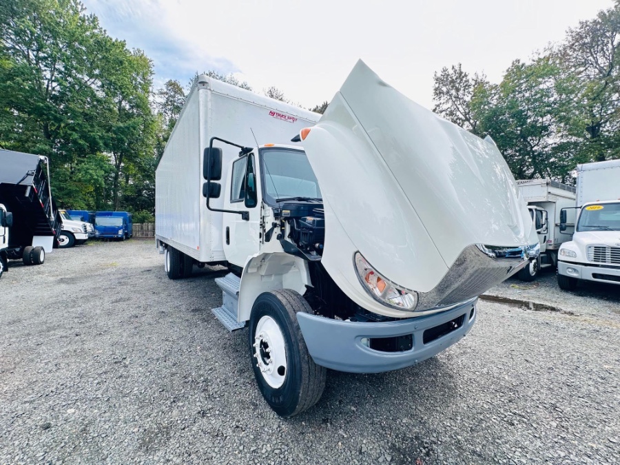 2018 International 4300 26 FEET DRY BOX  + CUMMINS  + LIFT GATE + NO CDL, available for sale in South Amboy, New Jersey | NJ Truck Spot. South Amboy, New Jersey 2018 International 4300 26 FEET DRY BOX  + CUMMINS  + LIFT GATE + NO CDL, available for sale in South Amboy, New Jersey | NJ Truck Spot. South Amboy, New Jersey