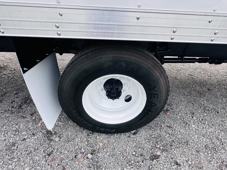 2018 International 4300 26 FEET DRY BOX  + CUMMINS  + LIFT GATE + NO CDL, available for sale in South Amboy, New Jersey | NJ Truck Spot. South Amboy, New Jersey 2018 International 4300 26 FEET DRY BOX  + CUMMINS  + LIFT GATE + NO CDL, available for sale in South Amboy, New Jersey | NJ Truck Spot. South Amboy, New Jersey